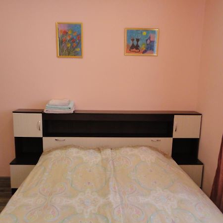Like Home Guesthouse & Tours Jereván Kültér fotó