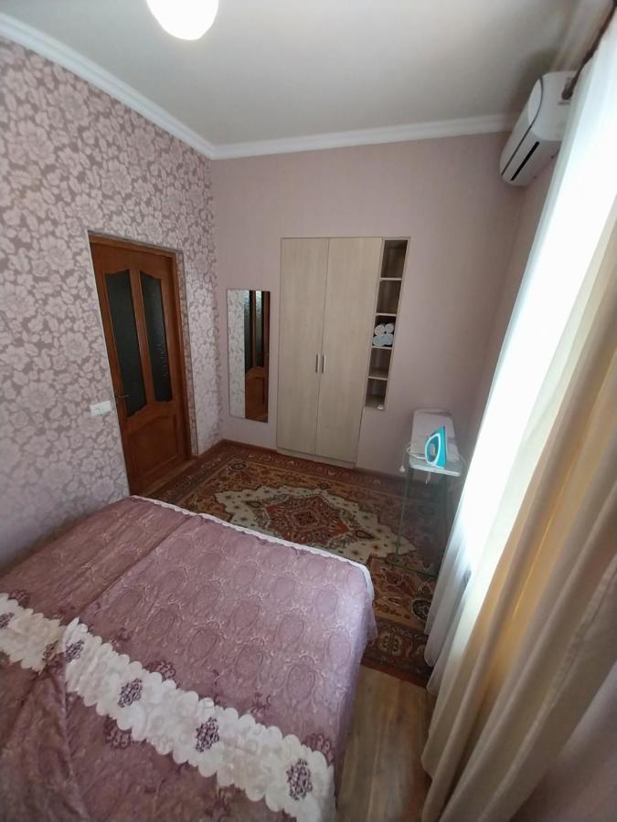Like Home Guesthouse & Tours Jereván Kültér fotó